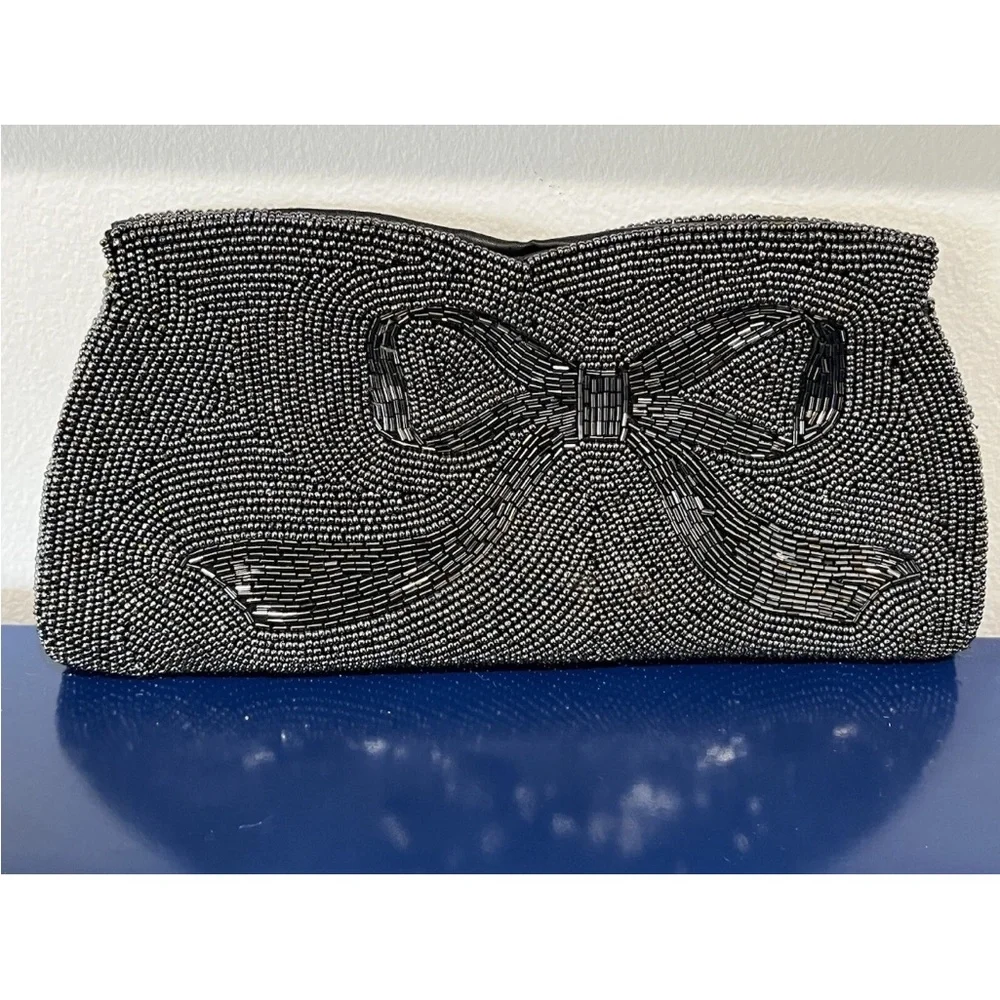 La Regale Black Beaded Purse Evening Bag Clutch Gray Bow Vintage 50s 60s Japan